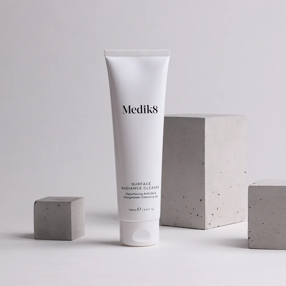 Medik8 Surface Radiance Cleanse - Image 2