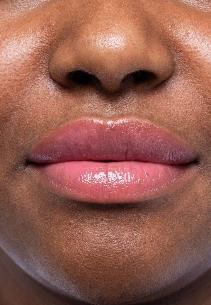 TRANSARENT LAB Τinted Lip Gloss Rose – Ενυδατικό Balm Χειλιών με Χρώμα & SPF50 - Image 4